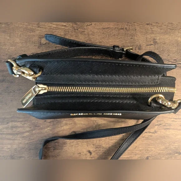 Michael Kors Black Crossbody Bag - Picture 6 of 11